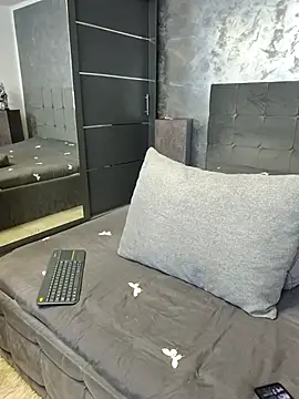 Sugar Nymph online show from November 24, 2025, 4:23 am