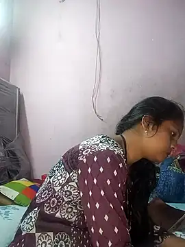 Snapshot of Komal-Rajput chatting on February 16, 2026, 8:35 am Komal-Rajput online show from February 16, 2026, 8:35 am