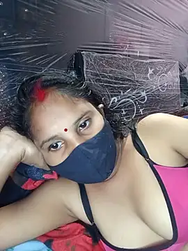 Snapshot of Komal-Rajput chatting on February 23, 2026, 6:58 am Komal-Rajput online show from February 23, 2026, 6:58 am