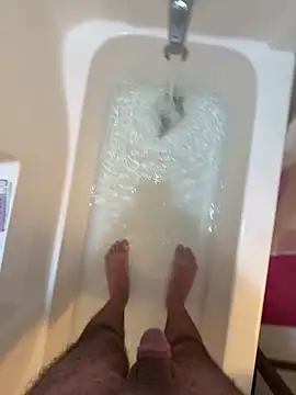 Snapshot of nicecock6900 chatting on February 13, 2026, 10:04 am nicecock6900 online show from February 13, 2026, 10:04 am