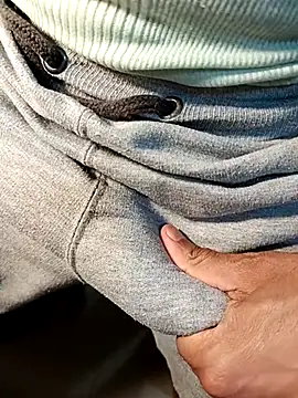 Snapshot of Gallo001 chatting on November 25, 2025, 3:07 am Gallo001 online show from November 25, 2025, 3:07 am