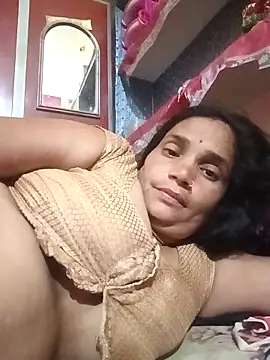 Hot-kal93 online show from September 12, 2025, 7:57 pm