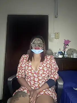 Snapshot of SLNatasha chatting on September 25, 2025, 5:02 am SLNatasha online show from September 25, 2025, 5:02 am