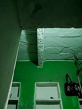 PoojaGupta66 online show from November 28, 2025, 4:40 pm