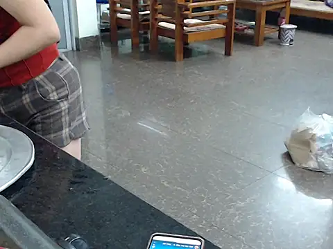 Snapshot of Ami_8x chatting on September 27, 2025, 1:28 pm Ami 8x online show from September 27, 2025, 1:28 pm