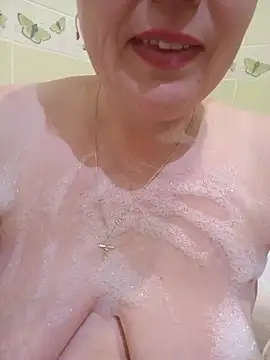 EllaLove2277 online show from April 26, 2026, 5:21 pm