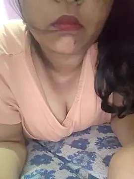 Snapshot of bitch-horny chatting on September 8, 2025, 5:12 pm bitch-horny online show from September 8, 2025, 5:12 pm