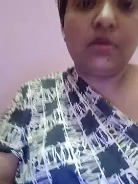 Snapshot of bitch-horny chatting on October 3, 2025, 4:41 pm bitch-horny online show from October 3, 2025, 4:41 pm