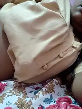 Snapshot of bitch-horny chatting on October 9, 2025, 3:12 pm bitch-horny online show from October 9, 2025, 3:12 pm