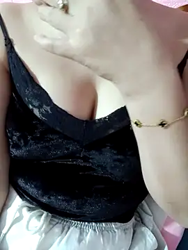 Snapshot of TeraCii chatting on September 15, 2025, 8:15 am TeraCii online show from September 15, 2025, 8:15 am