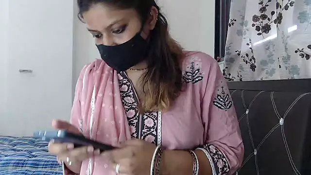 Snapshot of SpicykhalifaX chatting on May 3, 2026, 6:51 am SpicykhalifaX online show from May 3, 2026, 6:51 am