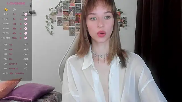  Alissaa online show from December 4, 2025, 11:42 am