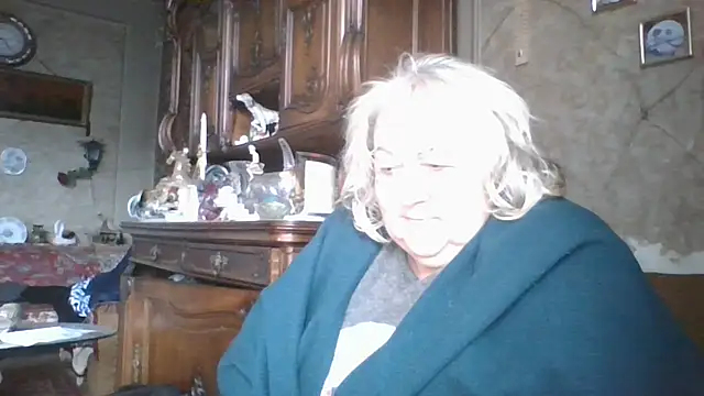 Lala-Love56 online show from October 25, 2025, 5:28 am