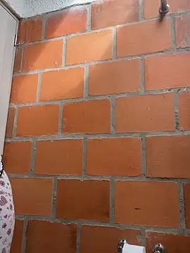 amberbakee online show from November 28, 2025, 2:06 pm