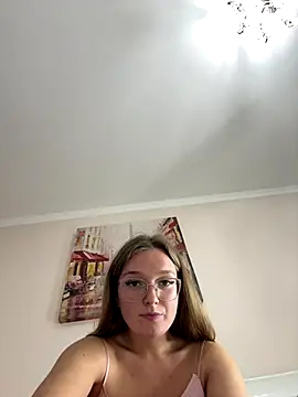 Bellatrisssaa online show from October 7, 2025, 1:56 pm