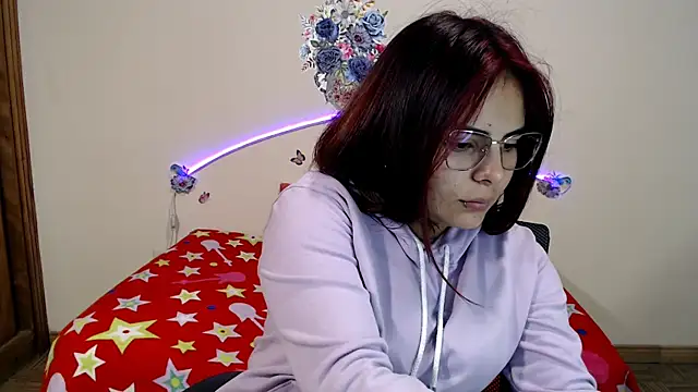 Valeryxs online show from November 1, 2025, 7:52 pm