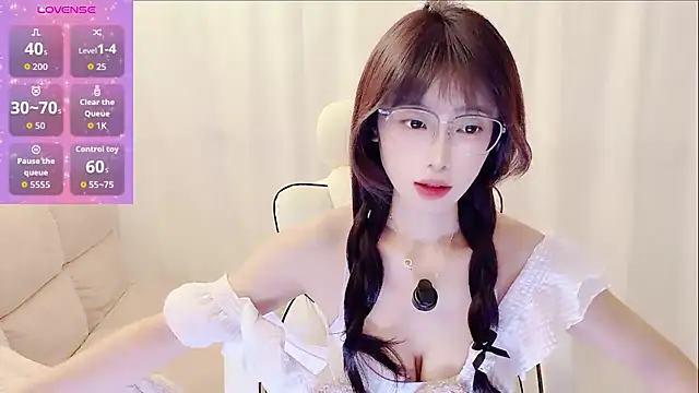 Snapshot of yuanbao_a chatting on February 8, 2026, 12:03 pm yuanbao a online show from February 8, 2026, 12:03 pm