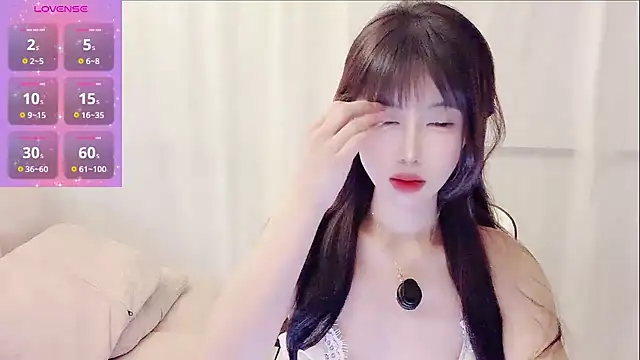 Snapshot of yuanbao_a chatting on February 10, 2026, 12:04 pm yuanbao a online show from February 10, 2026, 12:04 pm