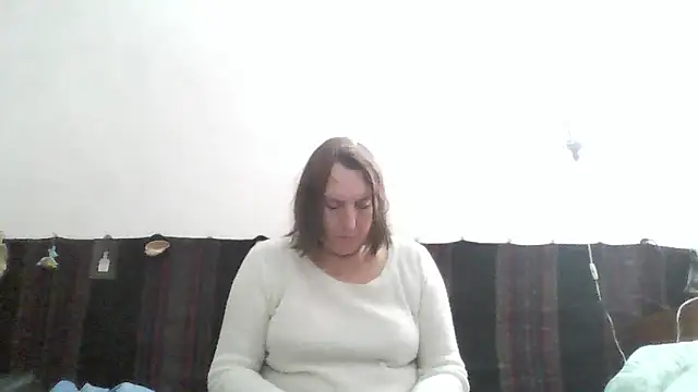 Snapshot of AnnaLive570 chatting on April 27, 2026, 3:21 pm AnnaLive570 online show from April 27, 2026, 3:21 pm