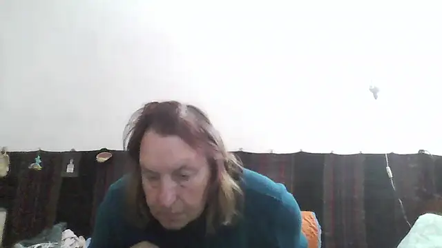 Snapshot of AnnaLive570 chatting on May 6, 2026, 4:05 am AnnaLive570 online show from May 6, 2026, 4:05 am