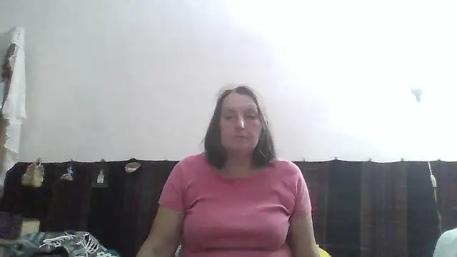 Snapshot of AnnaLive570 chatting on May 30, 2026, 5:40 pm AnnaLive570 online show from May 30, 2026, 5:40 pm