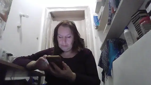 Snapshot of AnnaLive570 chatting on February 15, 2026, 6:25 am AnnaLive570 online show from February 15, 2026, 6:25 am