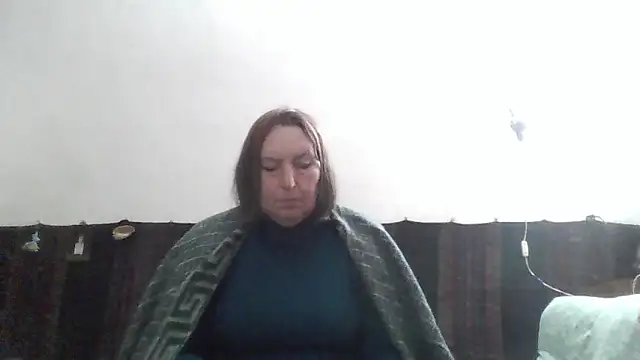 Snapshot of AnnaLive570 chatting on April 13, 2026, 7:18 pm AnnaLive570 online show from April 13, 2026, 7:18 pm