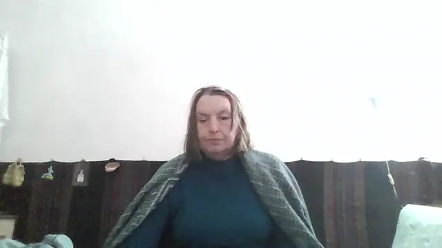 Snapshot of AnnaLive570 chatting on April 19, 2026, 3:02 pm AnnaLive570 online show from April 19, 2026, 3:02 pm