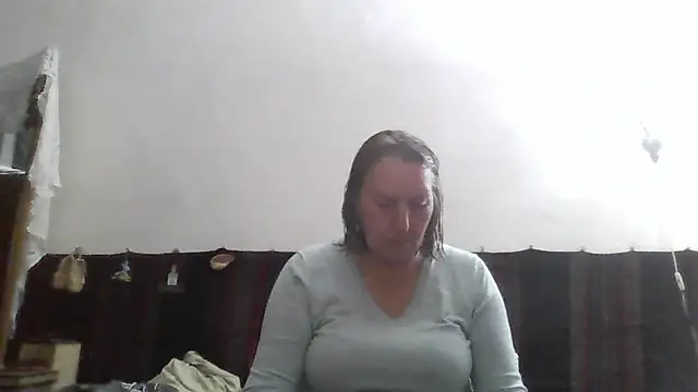 Snapshot of AnnaLive570 chatting on May 21, 2026, 11:46 pm AnnaLive570 online show from May 21, 2026, 11:46 pm