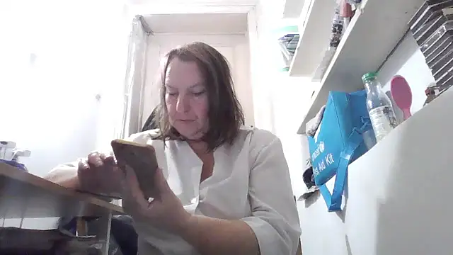 Snapshot of AnnaLive570 chatting on January 8, 2026, 5:35 am AnnaLive570 online show from January 8, 2026, 5:35 am