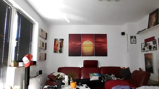 Snapshot of hellgirl1980 chatting on September 27, 2025, 11:49 am hellgirl1980 online show from September 27, 2025, 11:49 am