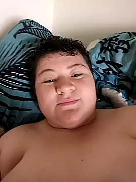 Snapshot of Noha_Whiitee chatting on September 21, 2025, 5:51 pm Noha Whiitee online show from September 21, 2025, 5:51 pm