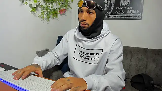 carl jhonson821 online show from November 7, 2025, 7:35 am