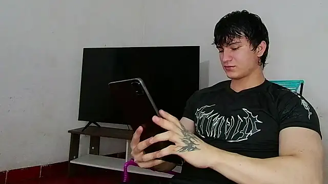 ErickWalton online show from January 15, 2026, 5:22 am