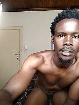 donchico0 online show from April 2, 2026, 12:34 pm