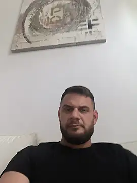 Snapshot of Fabiowe@xh chatting on August 3, 2026, 3:18 pm Fabiowexh online show from August 3, 2026, 3:18 pm