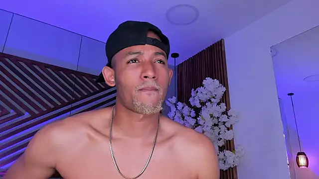 Snapshot of B_Wild chatting on January 15, 2026, 3:54 am B Wild online show from January 15, 2026, 3:54 am