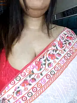 your---couple online show from October 8, 2025, 7:54 am