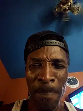 Snapshot of Primetimer919 chatting on September 9, 2025, 3:49 am Primetimer919 online show from September 9, 2025, 3:49 am