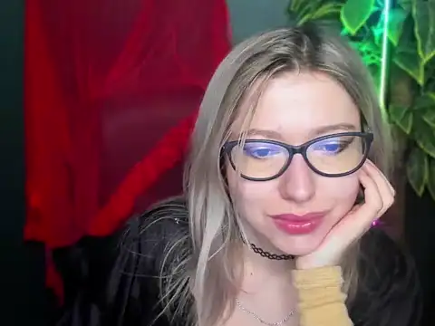 loveHeidi online show from March 24, 2026, 5:29 am