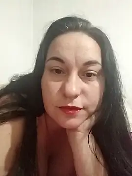 Snapshot of Brunetytka chatting on November 14, 2025, 6:44 pm Brunetytka online show from November 14, 2025, 6:44 pm