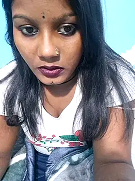 Rashmi Pathak online show from November 28, 2025, 4:23 am