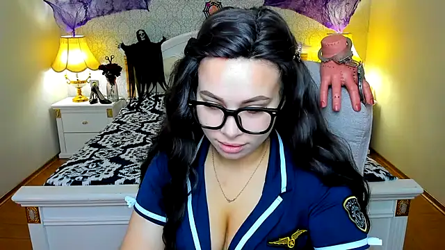 Snapshot of OmniaSher chatting on October 29, 2025, 11:09 am OmniaSher online show from October 29, 2025, 11:09 am