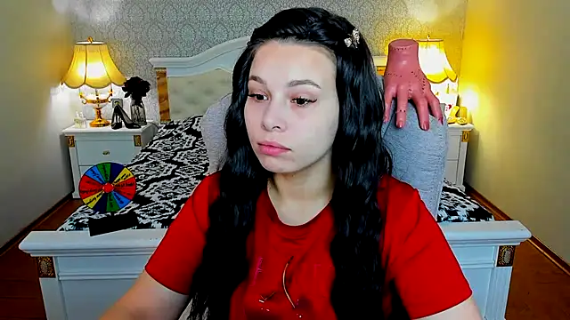 Snapshot of OmniaSher chatting on November 27, 2025, 10:37 am OmniaSher online show from November 27, 2025, 10:37 am