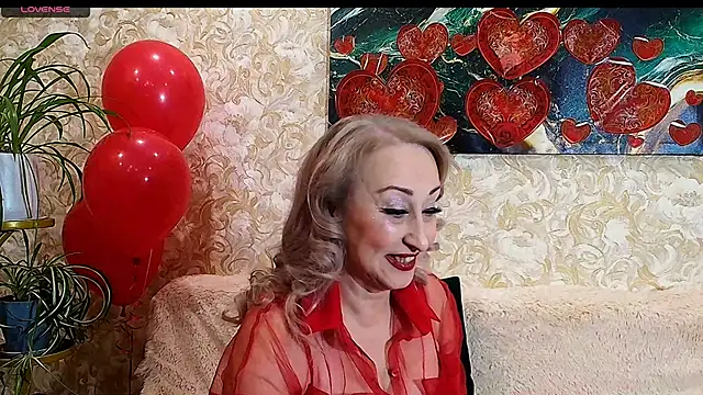 Snapshot of _Sara__Smith_ chatting on February 14, 2026, 8:36 am Sara Smith online show from February 14, 2026, 8:36 am