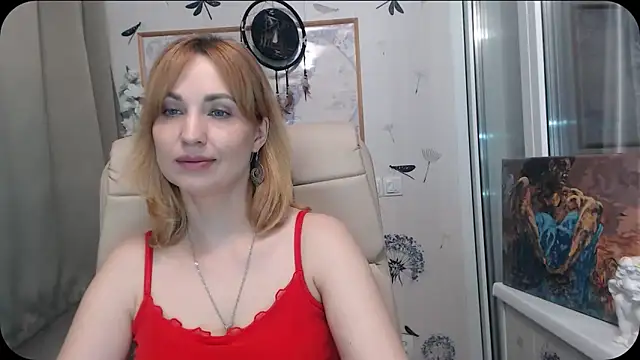 Snapshot of KatrinAlluring chatting on April 7, 2026, 5:42 am KatrinAlluring online show from April 7, 2026, 5:42 am