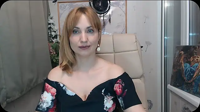 Snapshot of KatrinAlluring chatting on May 16, 2026, 10:36 am KatrinAlluring online show from May 16, 2026, 10:36 am