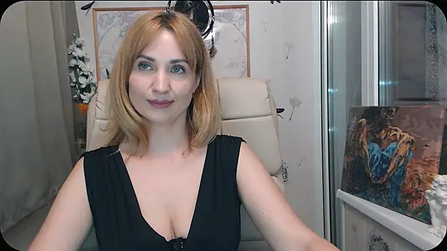 Snapshot of KatrinAlluring chatting on July 12, 2026, 11:44 am KatrinAlluring online show from July 12, 2026, 11:44 am