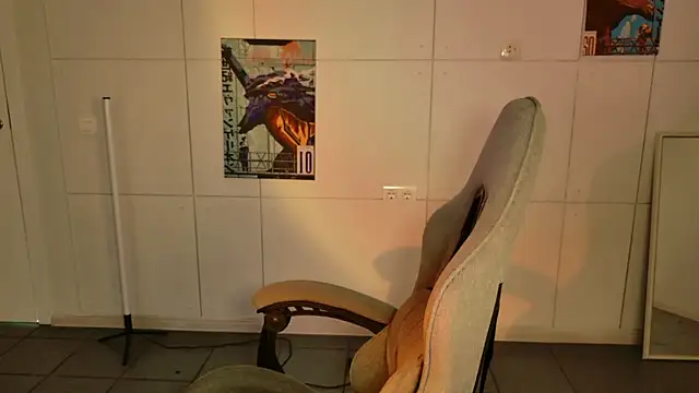 Snapshot of Yoka_paradoXXX chatting on January 15, 2026, 1:14 pm Yoka paradoXXX online show from January 15, 2026, 1:14 pm