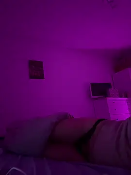 Snapshot of Jamilo_young chatting on January 6, 2026, 11:53 pm Jamilo young online show from January 6, 2026, 11:53 pm